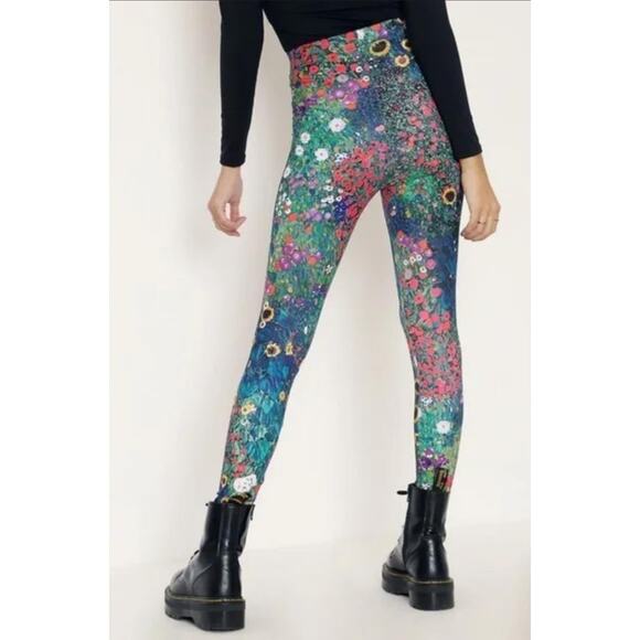 LIMITED EDITION BlackMilk Klimt Collage HWMF Floral Artwork Leggings - S - Picture 3 of 9